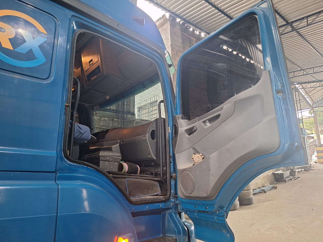 Mercedes Benz Axor 2540 - foto 8