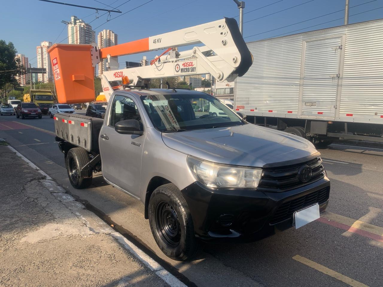 Toyota Hilux CS Cesto Aéreo - foto 1