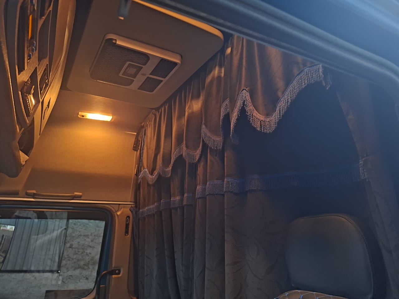 Mercedes Benz Axor 2540 - foto 3