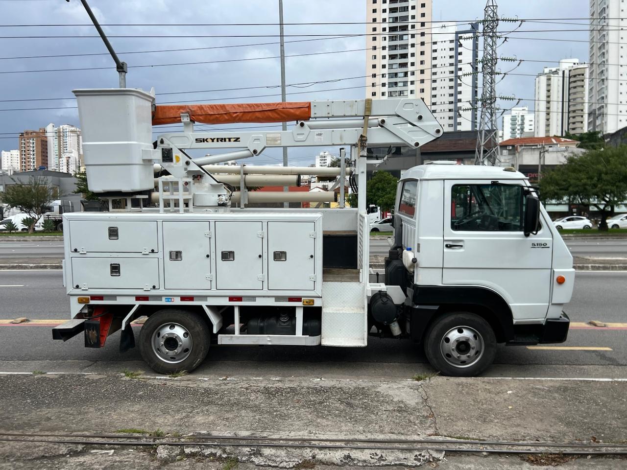 Volkswagen 5.150 Delivery Cesto Aéreo - foto 7